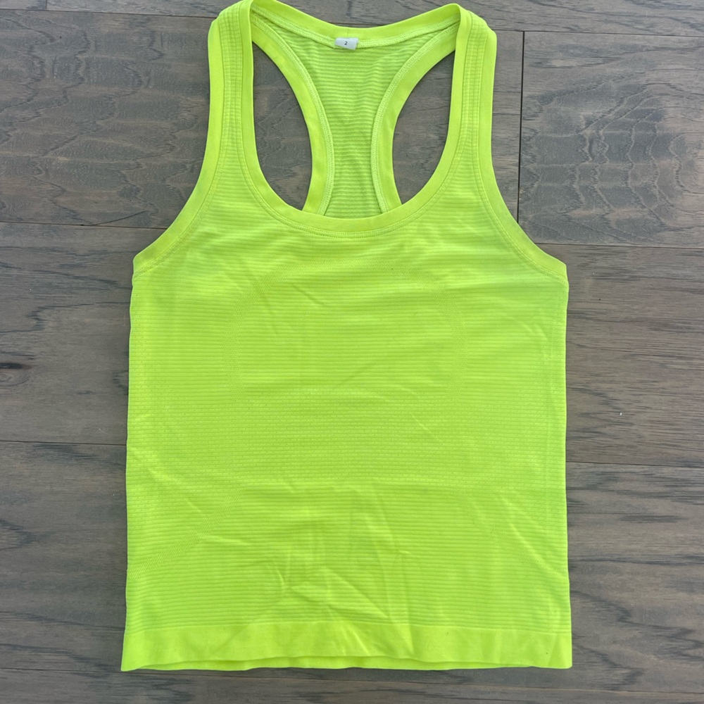 Lululemon Swiftly Tech Racerback Tank Top Race Length Size 2
